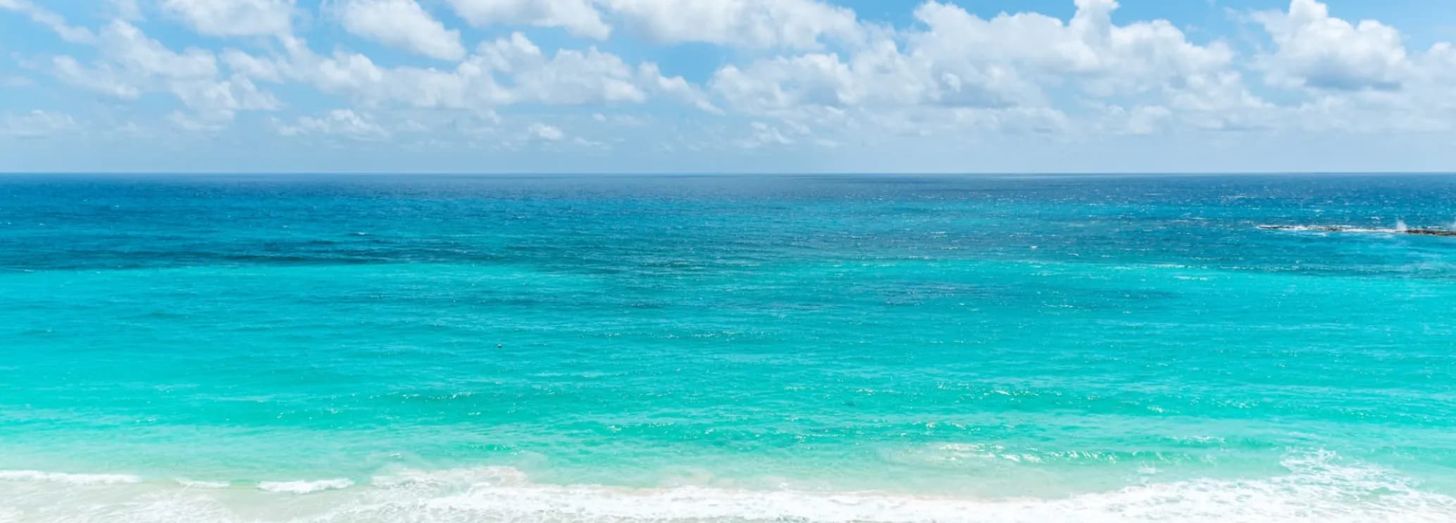 Private jet charter to Culebra with a coordinated turboprop hop to Benjamin Rivera Noriega Airport near Flamenco Beach.