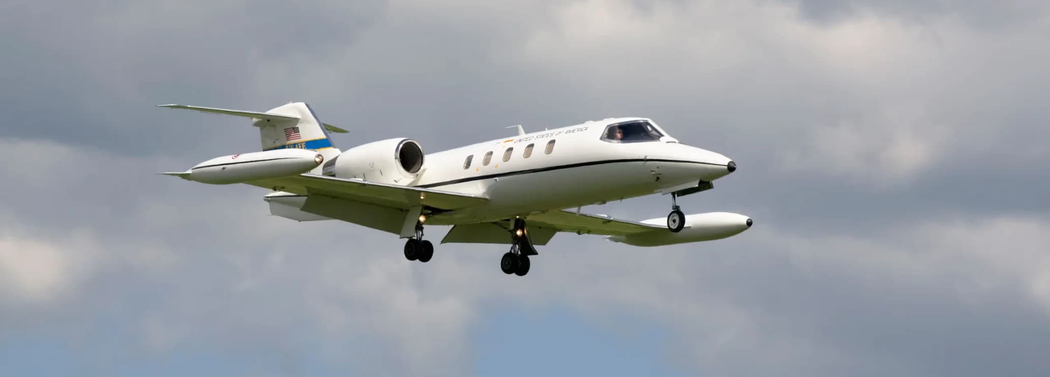Private Jet Charter LearJet